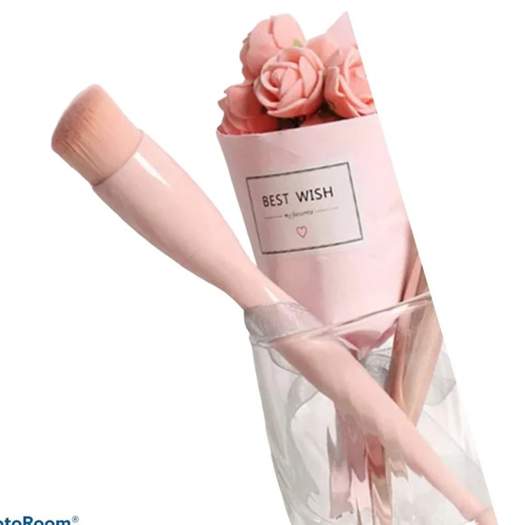 🎉⭐️HP⭐️💕Vegan Q flawless foundation brush New - Picture 1 of 13